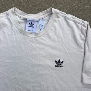 Vintage adidas - Old School Embroidered Trefoil Short Sleeve T-Shirt - Beige L